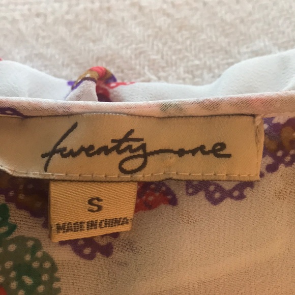 Sold - Picture 4 of 6